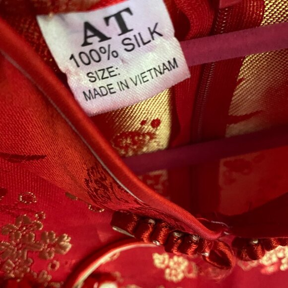 Stunning Vintage 100% Silk Red and Gold Chinese Traditional Dress Cheongsam XS - Picture 4 of 4